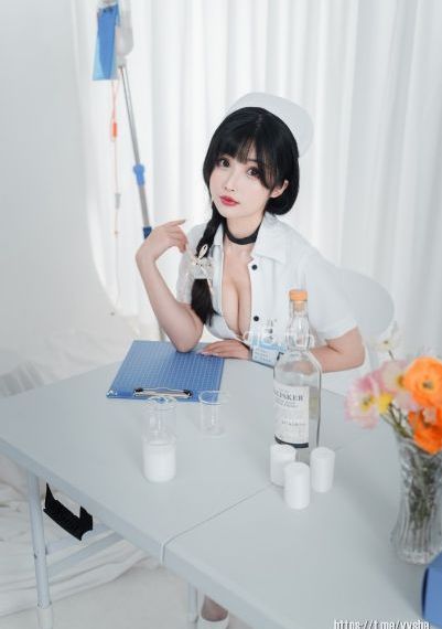 小蜜被老头调教全部章节_4K手机免费观看完整
