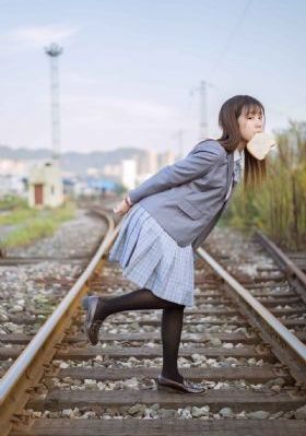 年轻的女医生在线观看_1080视频大全