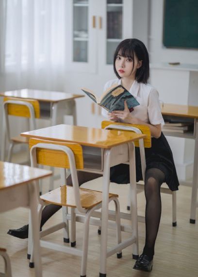 娇小xxx_1080P高清电影在线