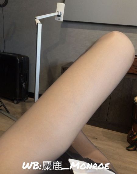 肉大捧一进一出的视频_4K免费观看最新