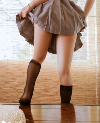 女大学生精油按摩在线观看_BD手机在线看