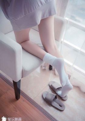 美女脱去内衣露出胸软件_电视剧完整版在线观看